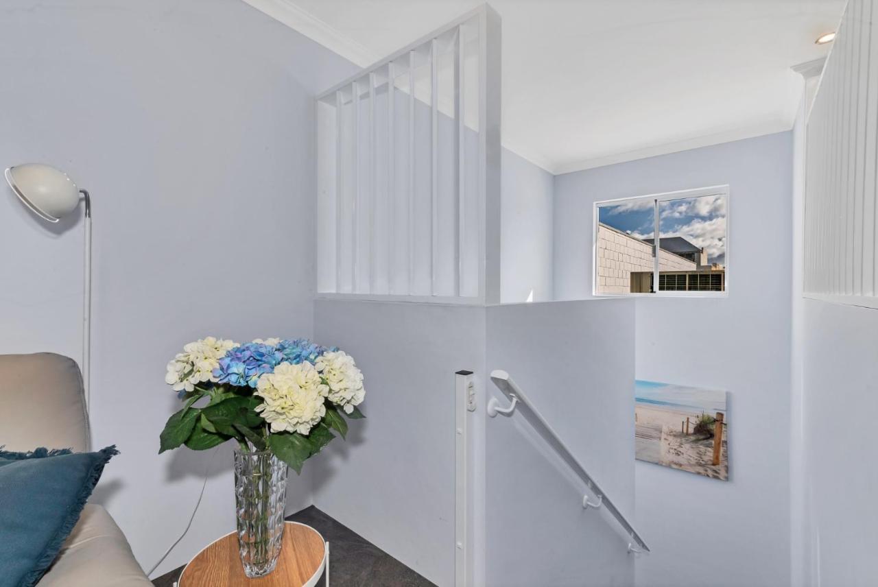 Studio 11 Mandurah Marina Extérieur photo